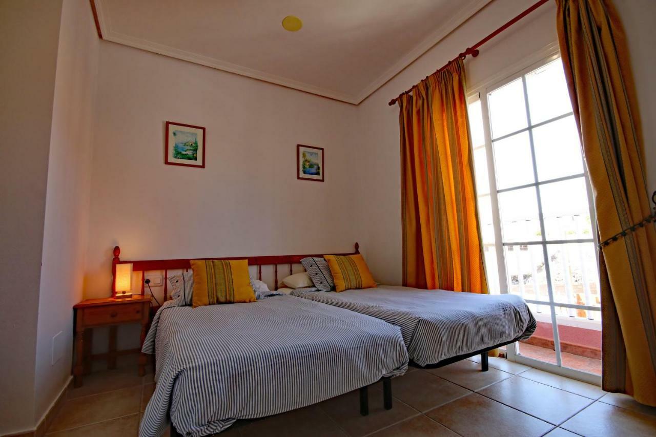Las Dunas 2 By Rentmedano Pretty 2 Bedroom Villa, Ocean Views, Pool And Wifi El Médano Exterior foto